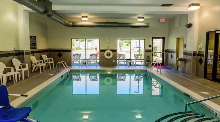 Hampton Inn And Suites Jamestown Extérieur photo